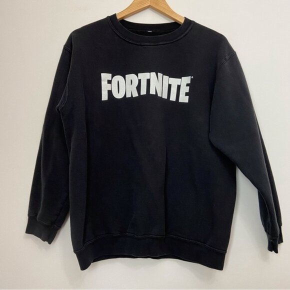 FORTNITE graphic sweatshirt fleece black white scoop neck long sleeves medium - Picture 9 of 9